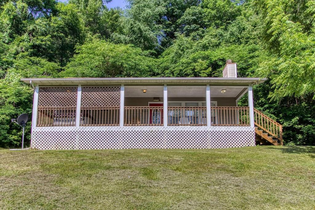 River Song, Near River, Hot Tub, Foosball, Wifi 1089 Free Tickets Each Paid Day, Dollywood And More Sevierville Dış mekan fotoğraf