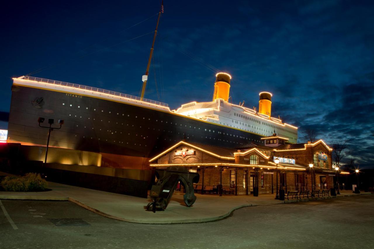 River Song, Near River, Hot Tub, Foosball, Wifi 1089 Free Tickets Each Paid Day, Dollywood And More Sevierville Dış mekan fotoğraf